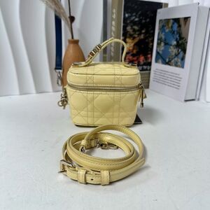 Chanel Women Pre-Loved Bag Very Good Condition